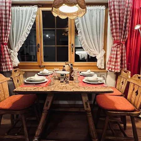 Central & View - Five-Minute Walk To Town By Heiti Gstaad * Gstaad